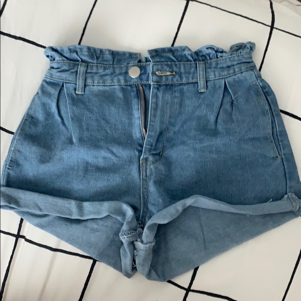 Paper bag shorts